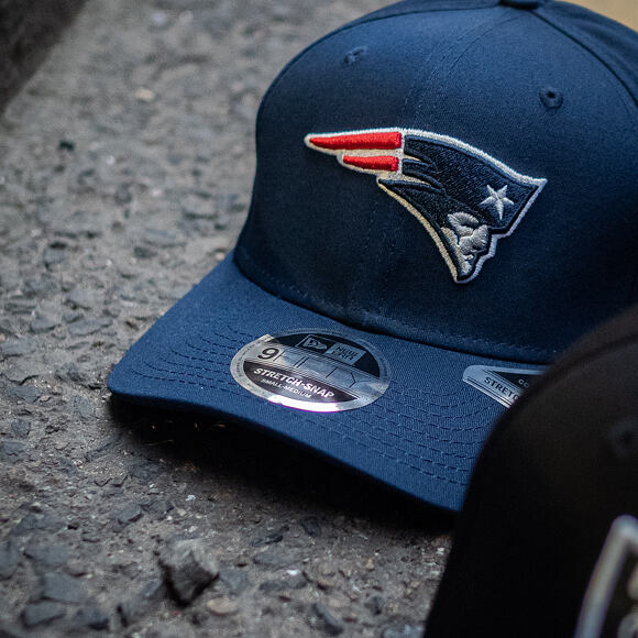 Kšiltovka New Era 9FIFTY New England Patriots Stretch Snap OTC