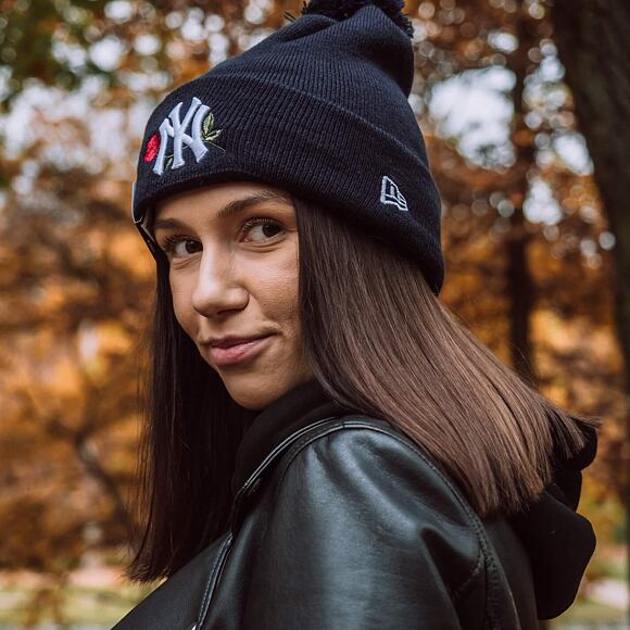 Dámský Kulich New Era New York Yankees Twine Bobble Knit Black