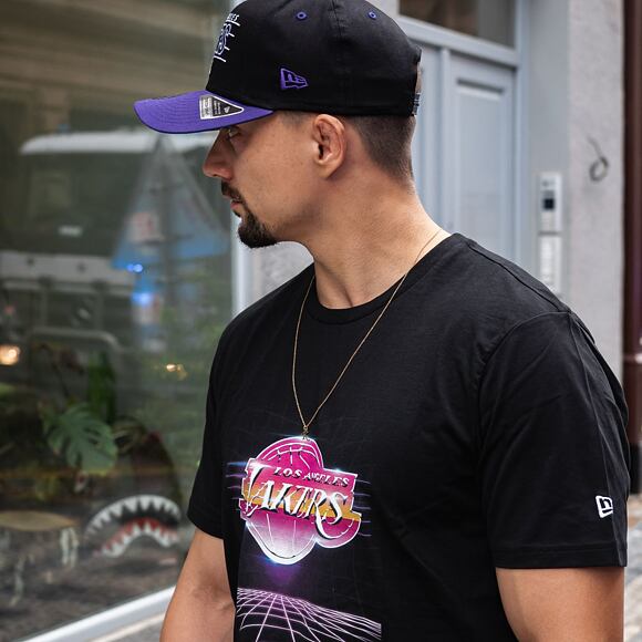 Triko New Era NBA Futuristic Graphic Los Angeles Lakers Black