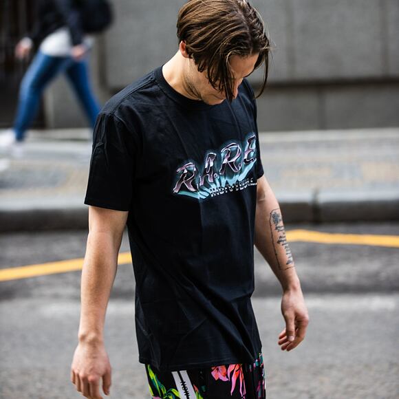 Triko Pink Dolphin Rare Individual US22111RIBL Black