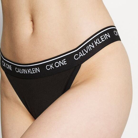 Dámské kalhotky Calvin Klein Brazilian QF5834E 001 Black