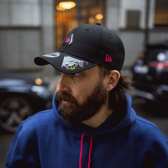 Kšiltovka New Era 9FORTY Tri Patch Strapback Black / Pink