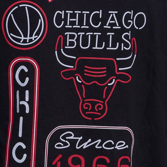 Triko New Era NBA Neon Graphic Tee Chicago Bulls Black