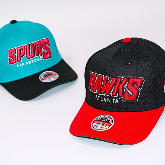 Kšiltovka Mitchell & Ness SHREDDER STRETCH SNAPBACK HWC Atlanta Hawks Black