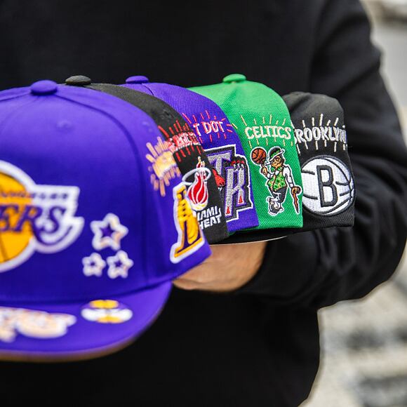 Kšiltovka Mitchell & Ness All Out Snapback NBA CHICAGO BULLS Black