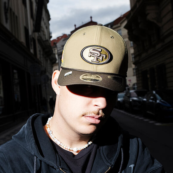 Kšiltovka New Era - NFL25 "Salute to Service" - 9SEVENTY Stretch-Snap - San Francisco 49ers