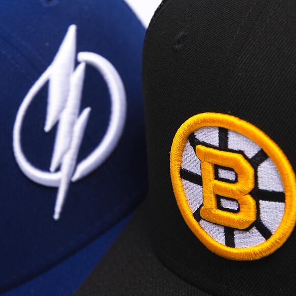 Kšiltovka New Era - NHL Core Mesh 9SEVENTY Stretch-Snap - Boston Bruins - Team Color