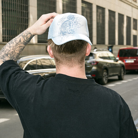 Kšiltovka Ed Hardy - Crawling Dragon Wash Denim 5 Panel Cap - Bleach