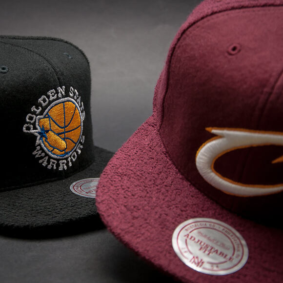 Kšiltovka Mitchell & Ness Tonal Texture French Terry Golden State Warriors Black Snapback