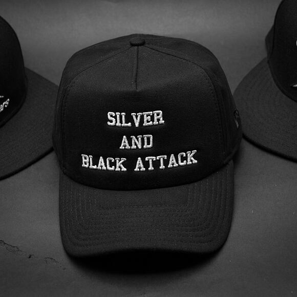 Kšiltovka New Era Silver and Black Attack Oakland Raiders 59FIFTY Black Fitted Cap