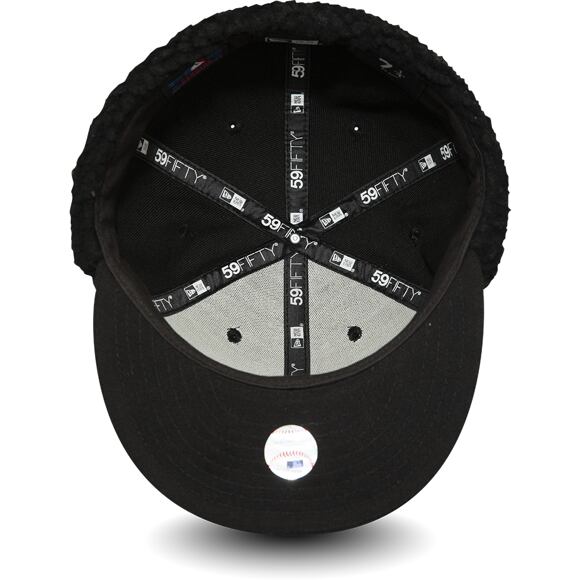 Kšiltovka New Era 59FIFTY Dogear League Essential New York Yankees Black/Black