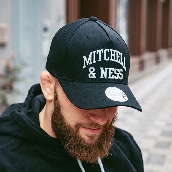 Kšiltovka Mitchell & Ness Head Coach Arch Snapback 110