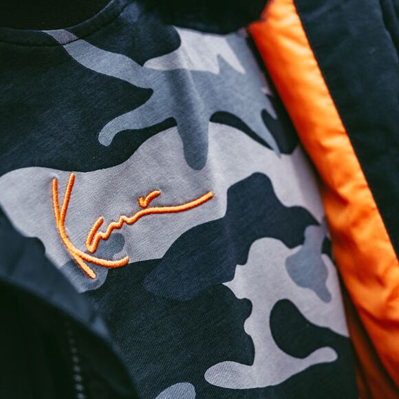 Triko Karl Kani Small Signature Camo Tee Black 6030138