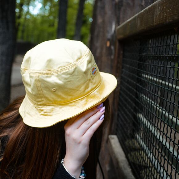 Klobouk Dickies Clarks Grove Bucket Yellow