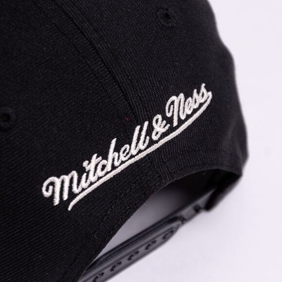 Kšiltovka Mitchell & Ness Off Team Snapback Brooklyn Nets Black