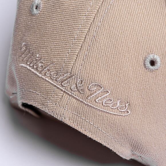 Kšiltovka Mitchell & Ness Box Logo Classic Snapback Branded Khaki