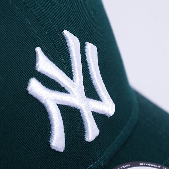 Kšiltovka New Era 9FORTY MLB League Essential New York Yankees Green / White