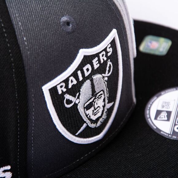 Kšiltovka New Era 9FIFTY NFL Sideline 23 Las Vegas Raiders Graphite