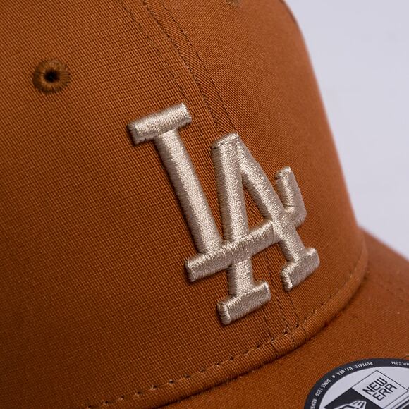 Kšiltovka New Era 39THIRTY MLB League Essential Los Angeles Dodgers Caramel Brown / Stone