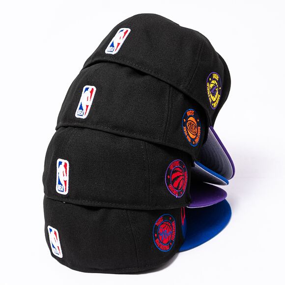 Kšiltovka New Era 59FIFTY NBA "2022 Tip Off" New York Knicks - Black / Team Color