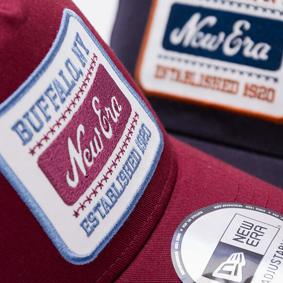 Kšiltovka New Era - Buffalo Patch 9FORTY Trucker - Burgundy / Muted Indigo