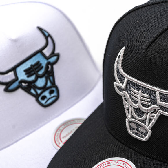 Kšiltovka Mitchell & Ness - NBA Core Xi Pro Bulls - Chicago Bulls - Black
