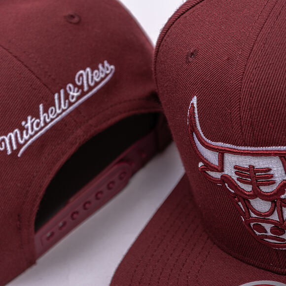 Kšiltovka Mitchell & Ness - NBA Fashion Basic Snapback - Chicago Bulls - Dark Purple
