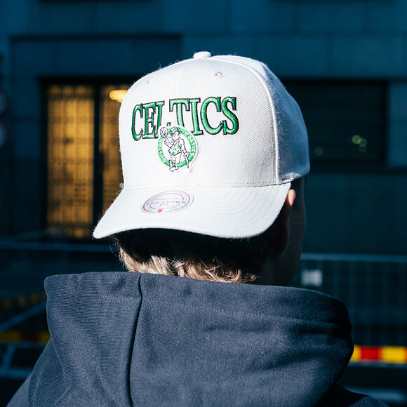 Kšiltovka Mitchell & Ness - NBA Team Name Pro Crown - Boston Celtics - Bone