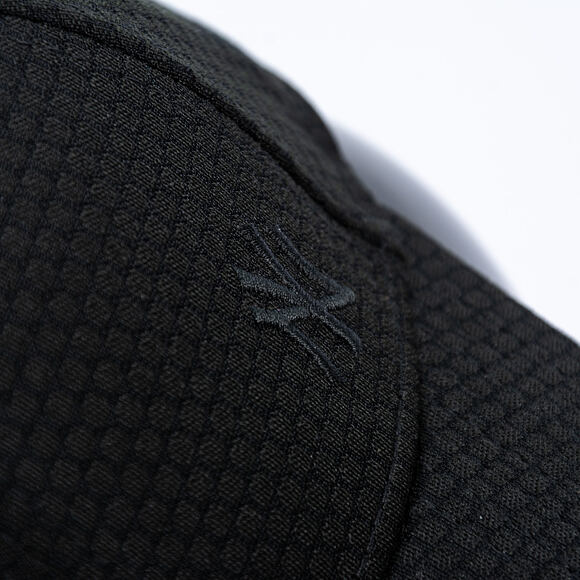 Kšiltovka New Era - MLB Flawless Mesh 9FORTY - NY Yankees - Black