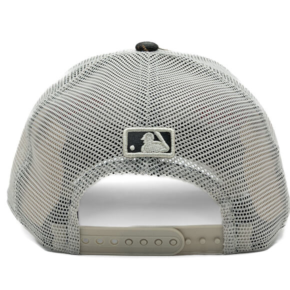 Dámská Kšiltovka New Era - MLB Summer Leopard 9FORTY M-CROWN A-Frame Trucker - NY Yankees - Brown