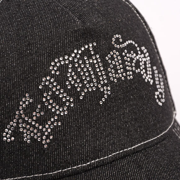 Kšiltovka Ed Hardy - Diamante Gothic 5 Panel Trucker Cap