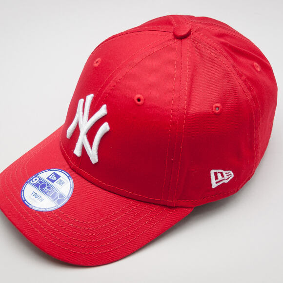 Dětská Kšiltovka New Era League Basic New York Yankees Scarlet/White 9FORTY YOUTH Strapback