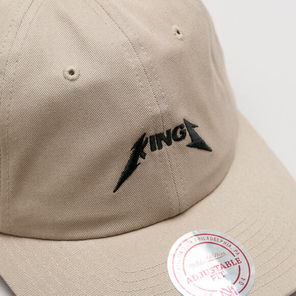 Kšiltovka Mitchell & Ness Rock Font Dad Hat Sacramento Kings Khaki Strapback