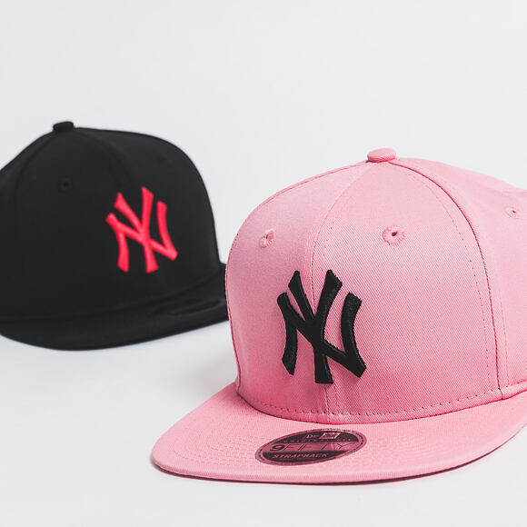 Kšiltovka New Era True Originators New York Yankees 9FIFTY Bright Rose/Black Strapback