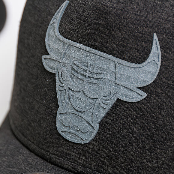 Kšiltovka New Era Trucker Concrete Jersey Chicago Bulls 9FORTY Black/Grey Heather Snapback