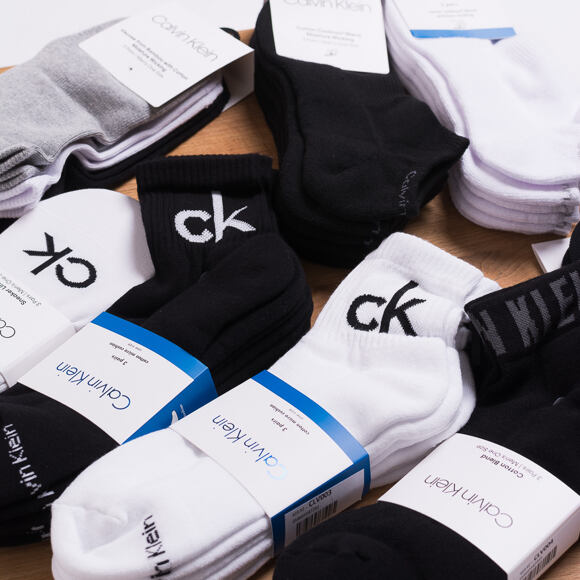 Ponožky Calvin Klein Logo Quarter Black 3 Pack ECA344-00