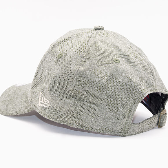 Kšiltovka New Era 9FORTY New York Yankees Engineered Plus