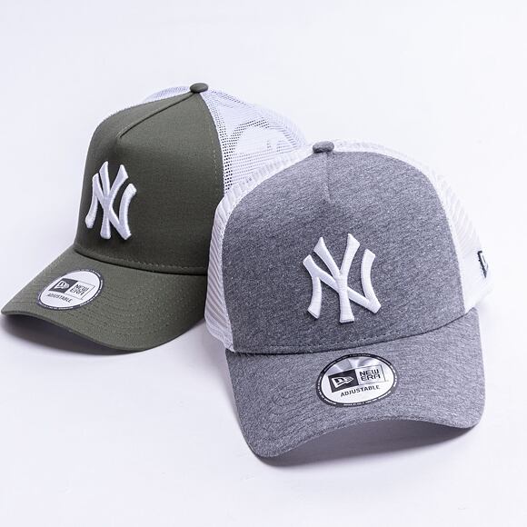 Kšiltovka New Era - MLB Jersey 9FORTY Trucker - NY Yankees - Graphite / White