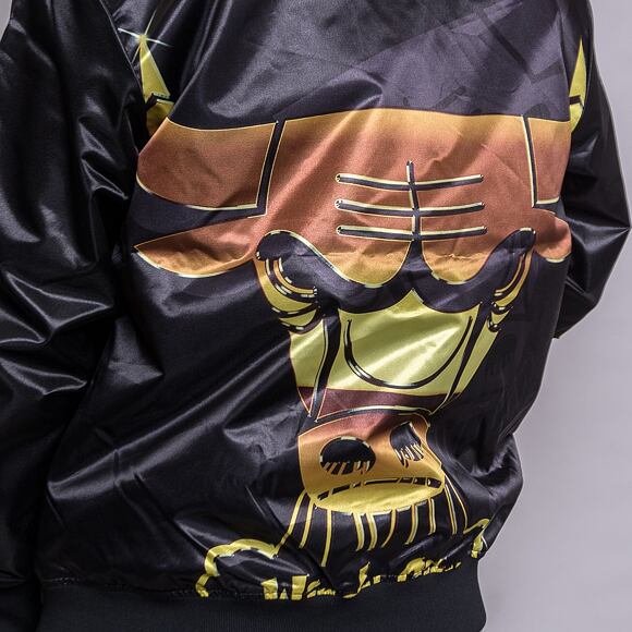 Bunda Mitchell & Ness Big Face 4.0 Satin Jacket Chicago Bulls
