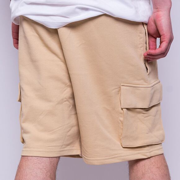 Kraťasy New Era Essentials Cargo Shorts Oat Milk / Black