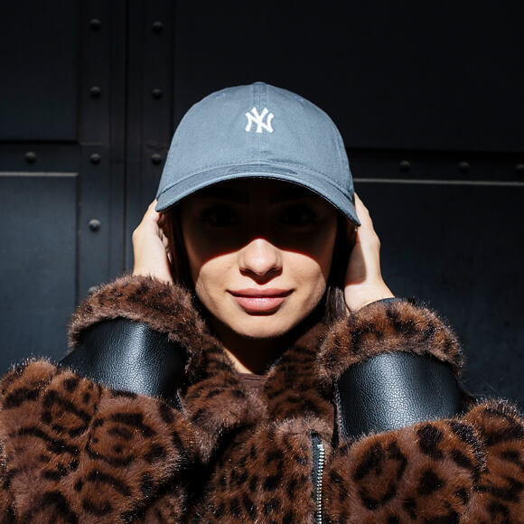 Kšiltovka New Era - MLB Washed Mini Logo 9TWENTY - NY Yankees - Grape