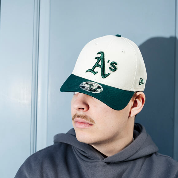 Kšiltovka New Era - MLB Colorblock 9FORTY M-CROWN - Oakland Athletics - Cream