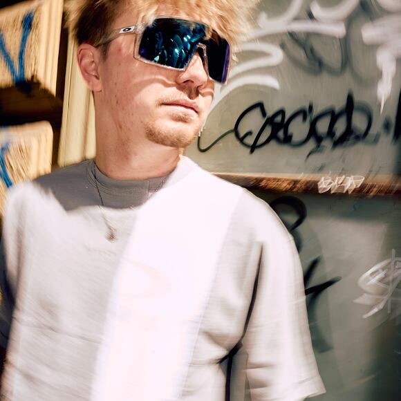 Triko Oakley - Reserve Momento Tee - Cement