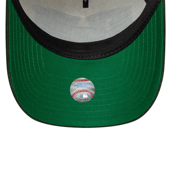 Kšiltovka New Era - MLB Wordmark Suede 9FORTY A-Frame - NY Yankees - Cream / Cilantro Green