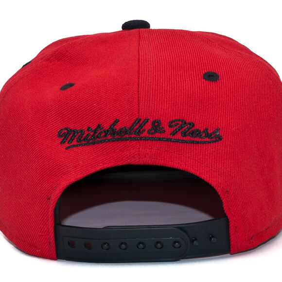 Kšiltovka Mitchell & Ness New Jersey Devils Double Arch Red/Black Snapback