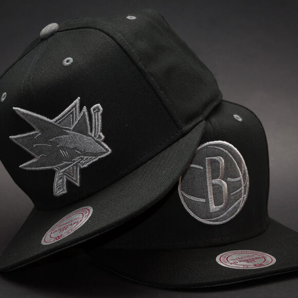 Kšiltovka Mitchell & Ness Grey Tonal Logo San Jose Sharks Snapback