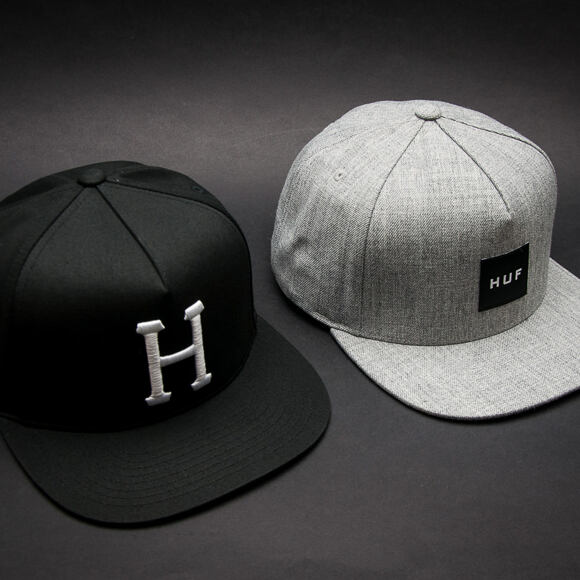 Kšiltovka HUF Classic H Black Snapback