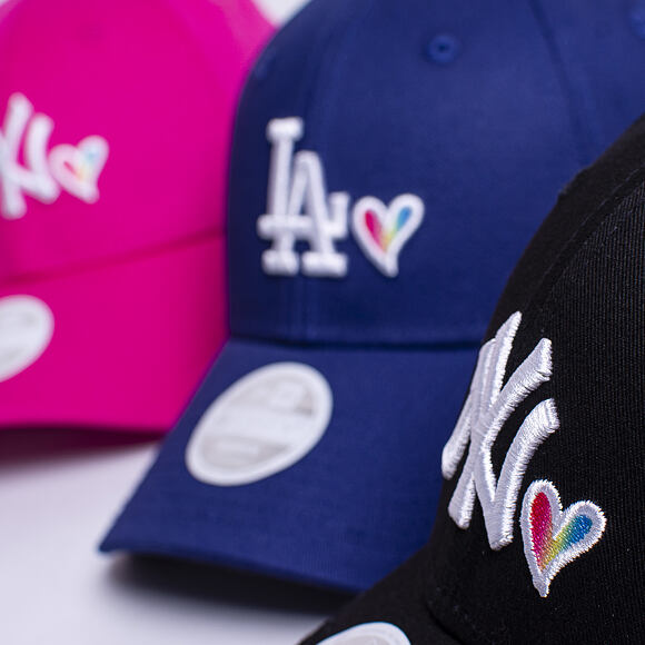 Kšiltovka New Era 9FORTY Los Angeles Dodgers Rainbow Heart Navy