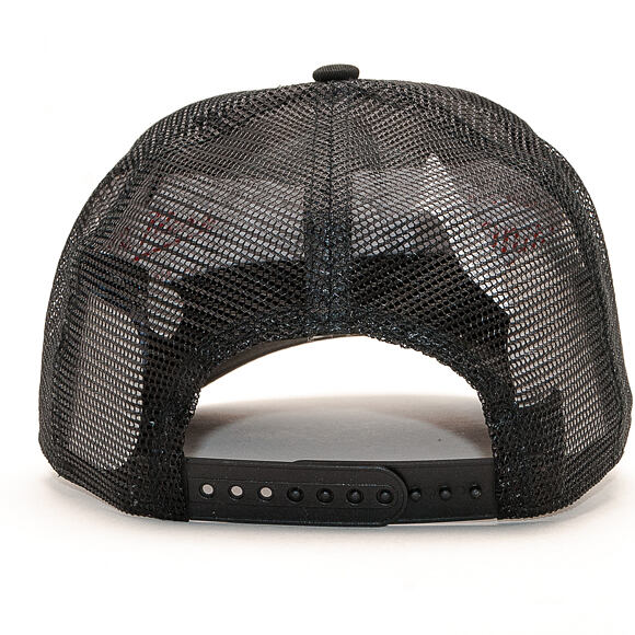 Kšiltovka New Era 9FORTY Trucker Tech Black / Optic White Snapback