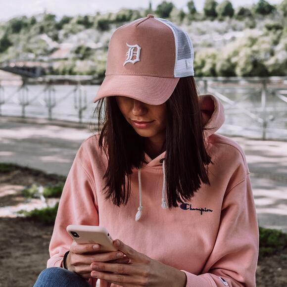 Dámská Kšiltovka New Era Micro Cord Detroit Tigers 9FORTY A-FRAME TRUCKER Pink / Optic White
